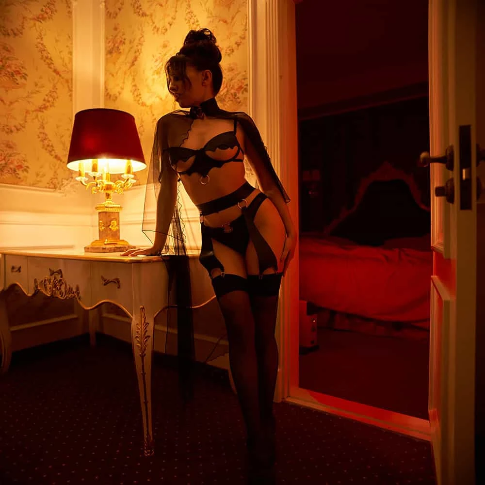 Batwoman Costume BAED STORIES - Brigade Mondaine 8 Batwoman Costume BAED STORIES - Brigade Mondaine – Image 6