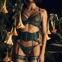 Kora Bordelle Soutien-gorge - Brigade Mondaine Lingerie 13 Kora Bordelle Soutien-gorge - Brigade Mondaine Lingerie -BRIGADE MONDAINE Boutique BORDELLE KORA EDEN 25