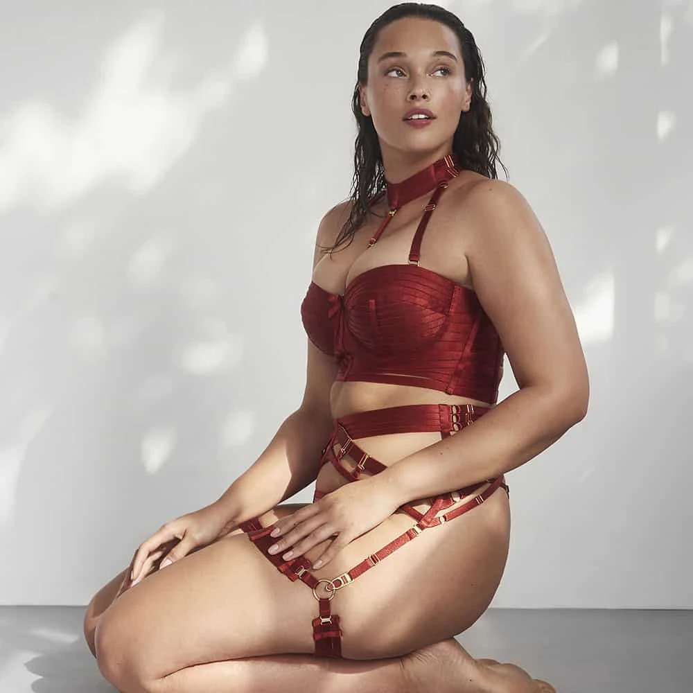 BORDELLE Signature Minerva Bustier Rubis - Brigade Mondaine 10 BORDELLE Signature Minerva Bustier Rubis - Brigade Mondaine – Image 8