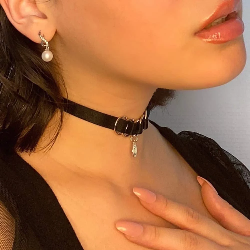 BRIGADE MONDAINE Collier Bondage Noir 4 BRIGADE MONDAINE Collier Bondage Noir – Image 2