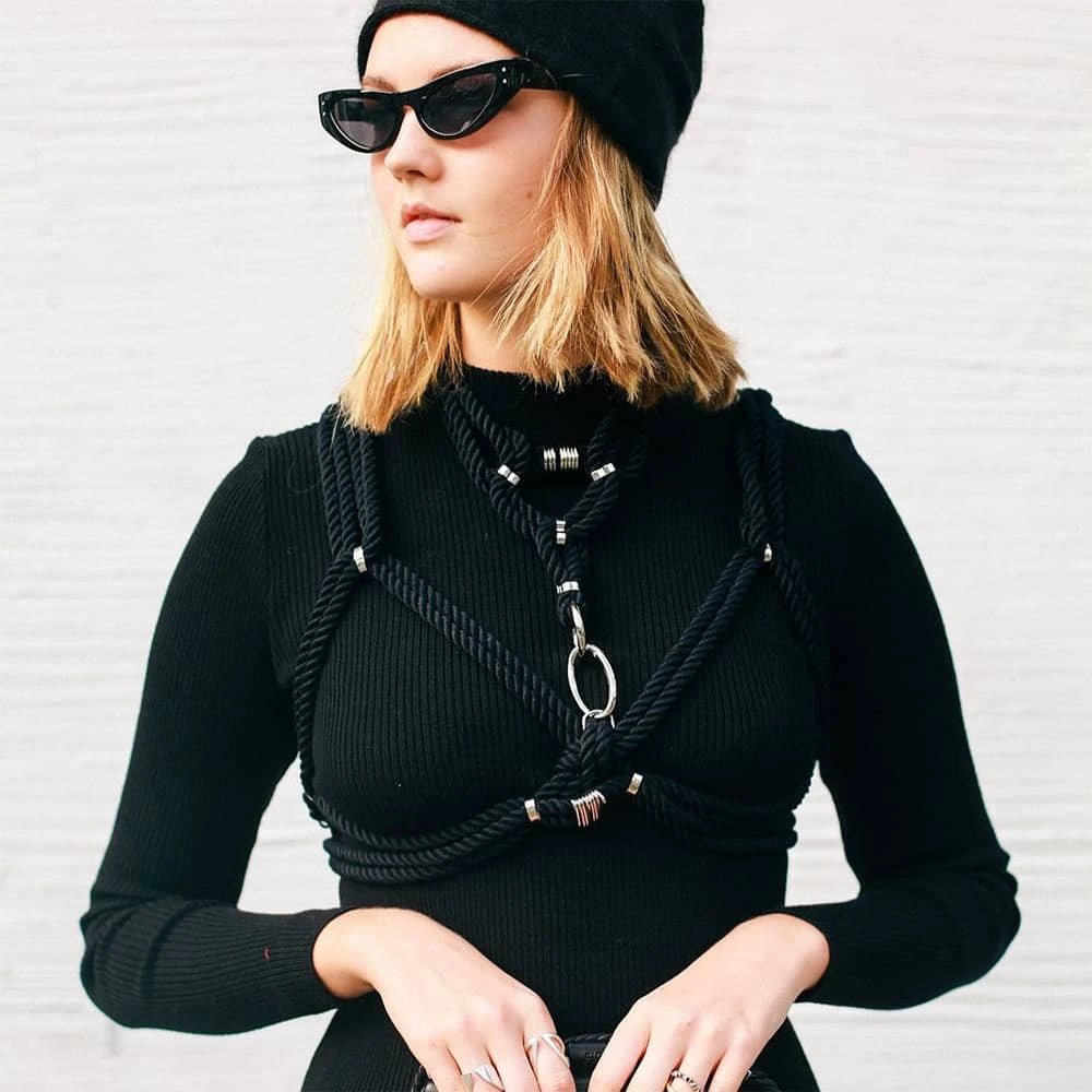 Brigade Mondaine - FIGURE OF A <br /><strong> Mune Set Harnais & Collier Noir </strong> 8 Brigade Mondaine - FIGURE OF A <br /><strong> Mune Set Harnais & Collier Noir </strong> – Image 6