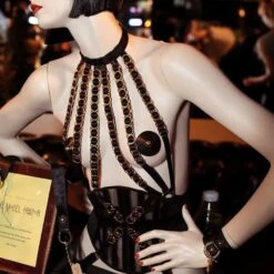 Brigade Mondaine - THE MODEL TRAITOR <br /><strong>Simone Halter Harnais</strong> 10 Brigade Mondaine - THE MODEL TRAITOR <br /><strong>Simone Halter Harnais</strong> -BRIGADE MONDAINE Boutique THE MODEL TRAITOR Simone Halter Harness 4